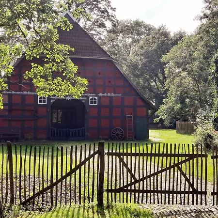 Auszeit Vom Alltag In Urigem In Idyllischer Im Duemmer-weserland, Sauna & Kraniche