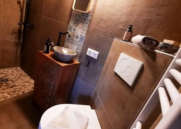 Vakantiehuis Auszeit Vom Alltag In Urigem In Idyllischer Im Duemmer-weserland, Sauna & Kraniche *