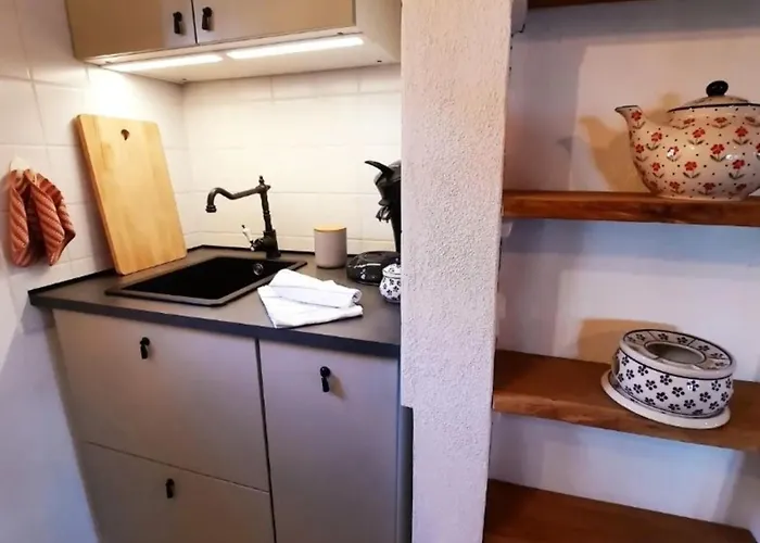Auszeit Vom Alltag In Urigem In Idyllischer Im Duemmer-weserland, Sauna & Kraniche