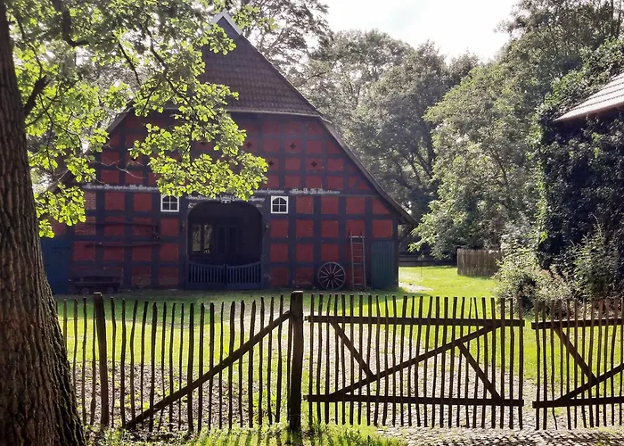 Auszeit Vom Alltag In Urigem In Idyllischer Im Duemmer-weserland, Sauna & Kraniche