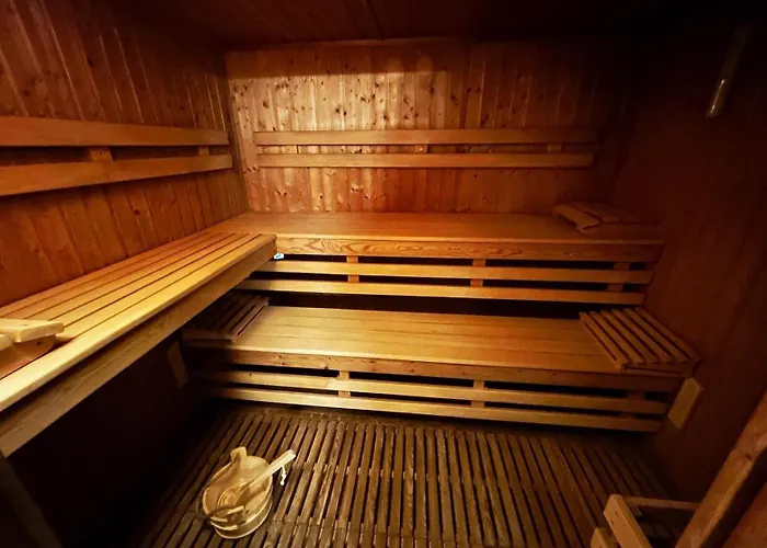 Vakantiehuis Auszeit Vom Alltag In Urigem In Idyllischer Im Duemmer-weserland, Sauna & Kraniche